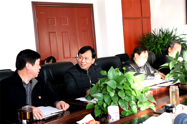 周口幼儿师范学校党委召开“不忘初心、牢记使命”主题教育专题民主生活会 